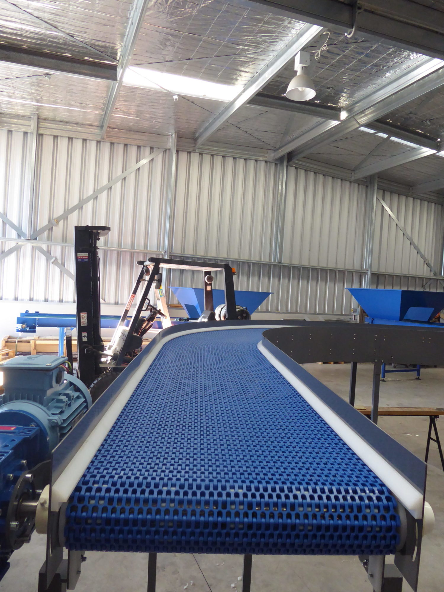 kiwifruit conveyor EQM